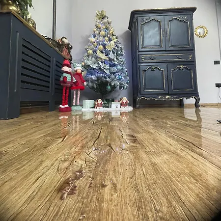 Grey Symphony شقة